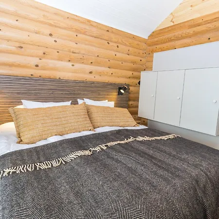 Praava B By Interhome *