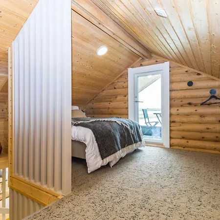 Praava B By Interhome Ii